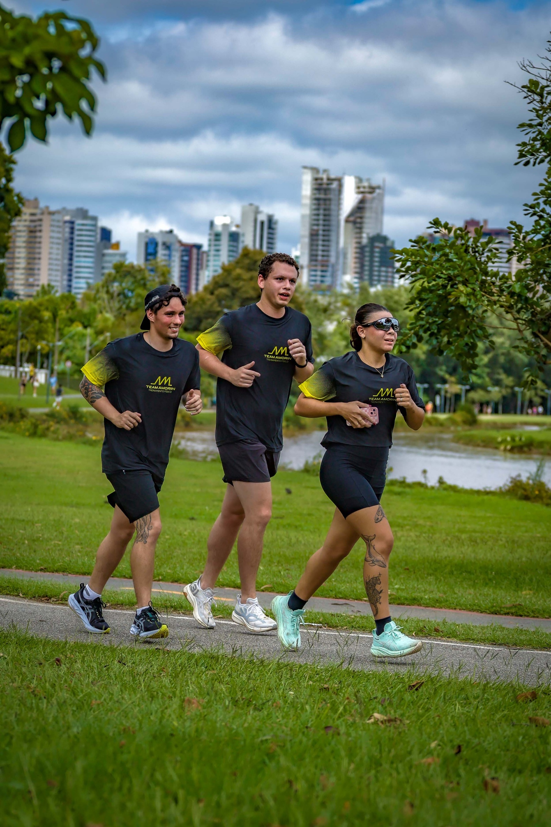Grupo de corredores Team Amorin